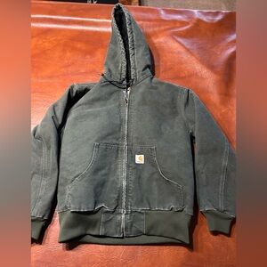 Dark green woman’s carhartt jacket